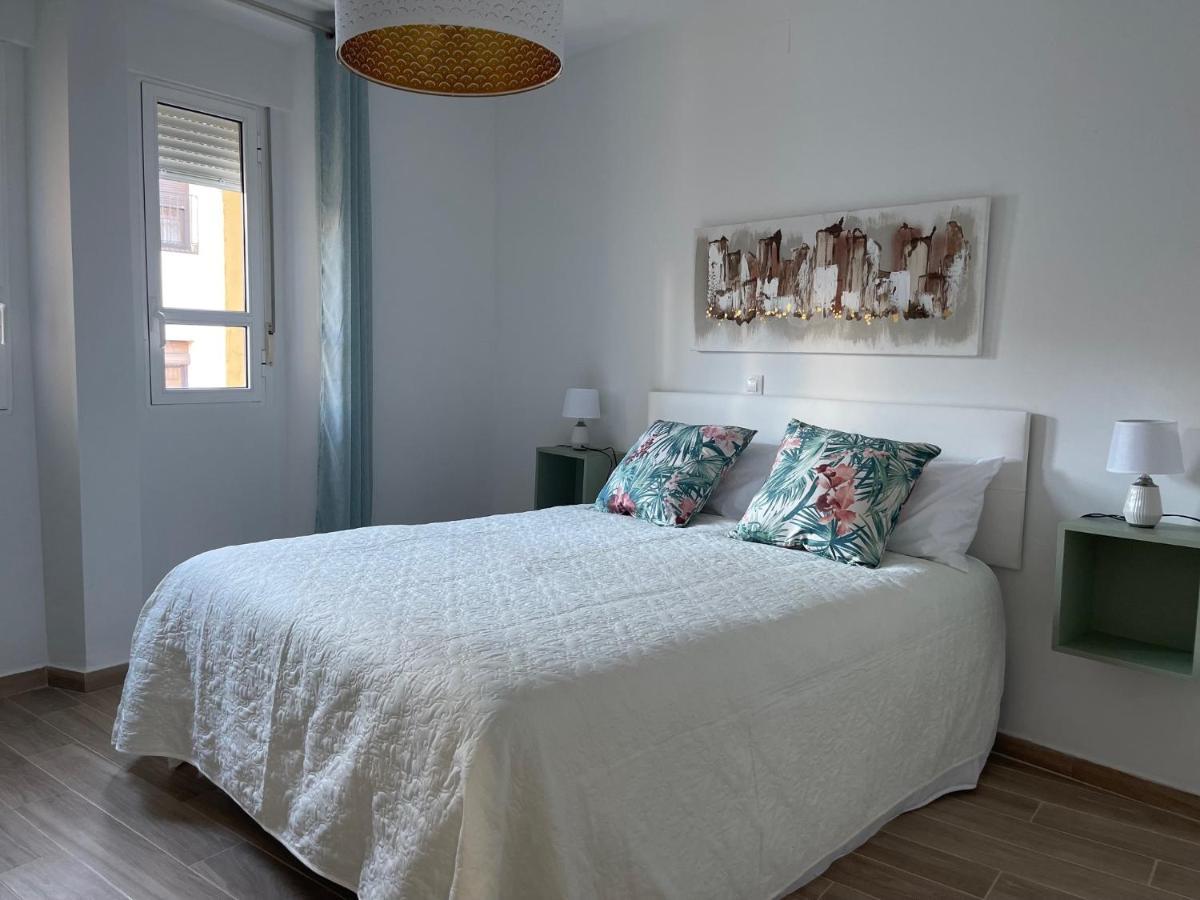 Apartamentos Turisticos Los Barruecos Caces Eksteriør billede